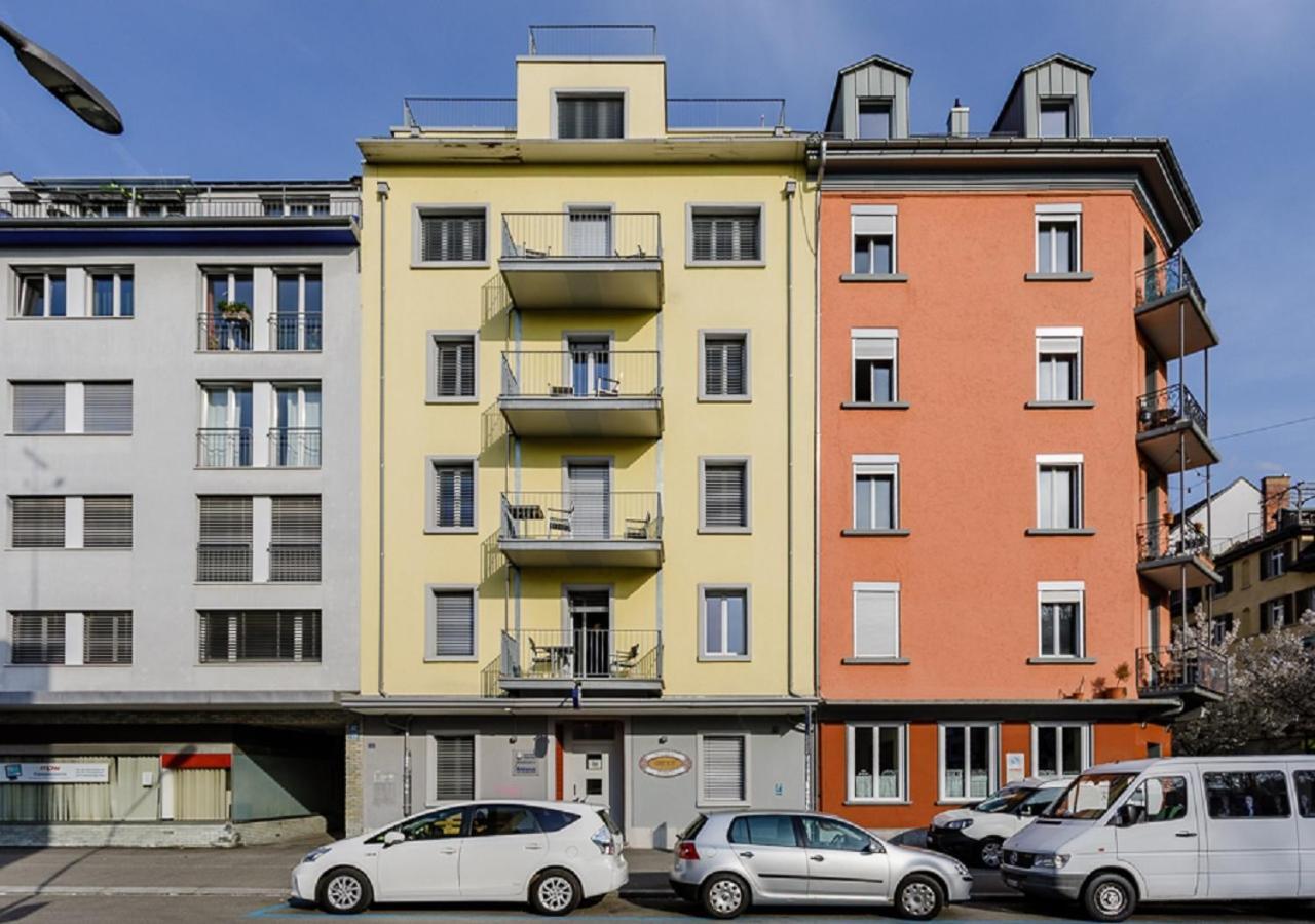 Swiss Star Guesthouse District 3 - Contactless Self Check-In Zurich Exterior photo